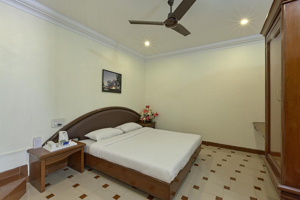 Shreyas Hotel Махабалешвар Номер фото