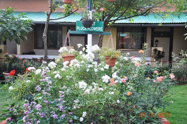 Shreyas Hotel Махабалешвар Экстерьер фото